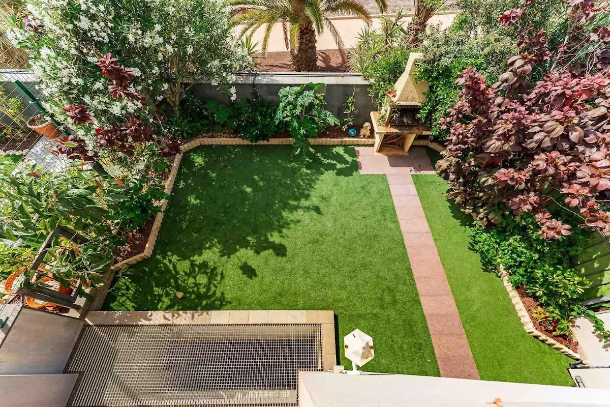 4 Bedroom Villa With Jacuzzi, Heated Swimmingpool, Front Ocean And View ! 洛斯克里斯蒂亚诺斯 西班牙