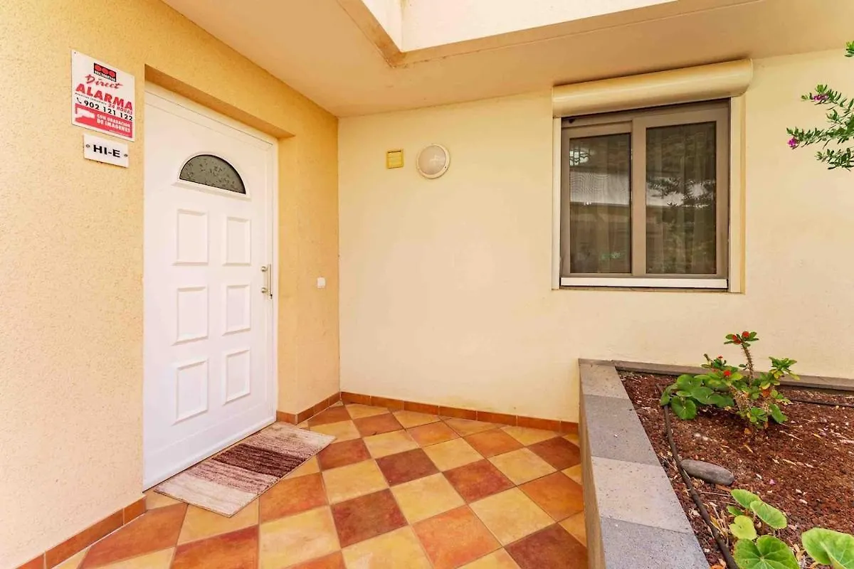 4 Bedroom Villa With Jacuzzi, Heated Swimmingpool, Front Ocean And View ! 洛斯克里斯蒂亚诺斯