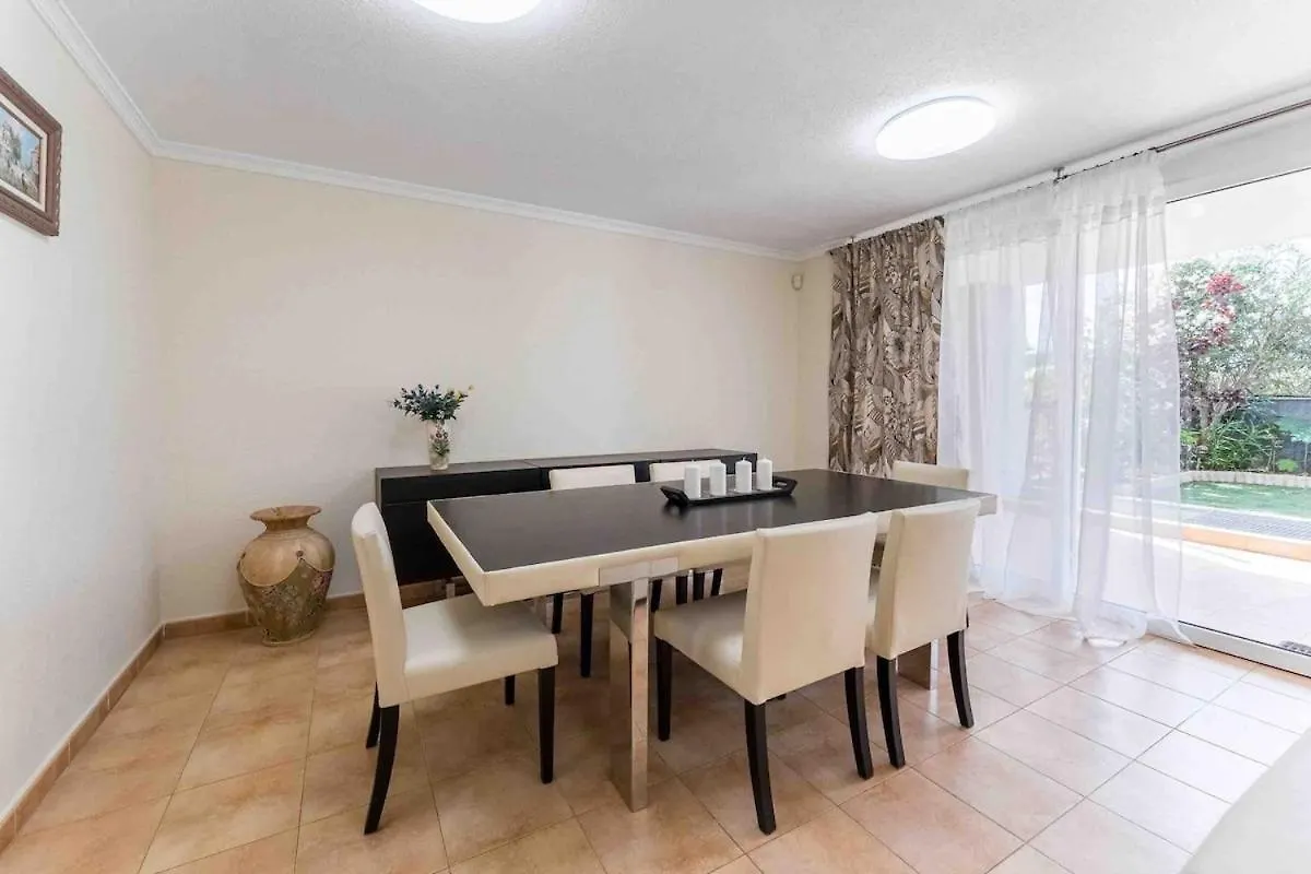 4 Bedroom Villa With Jacuzzi, Heated Swimmingpool, Front Ocean And View ! 洛斯克里斯蒂亚诺斯 0*,